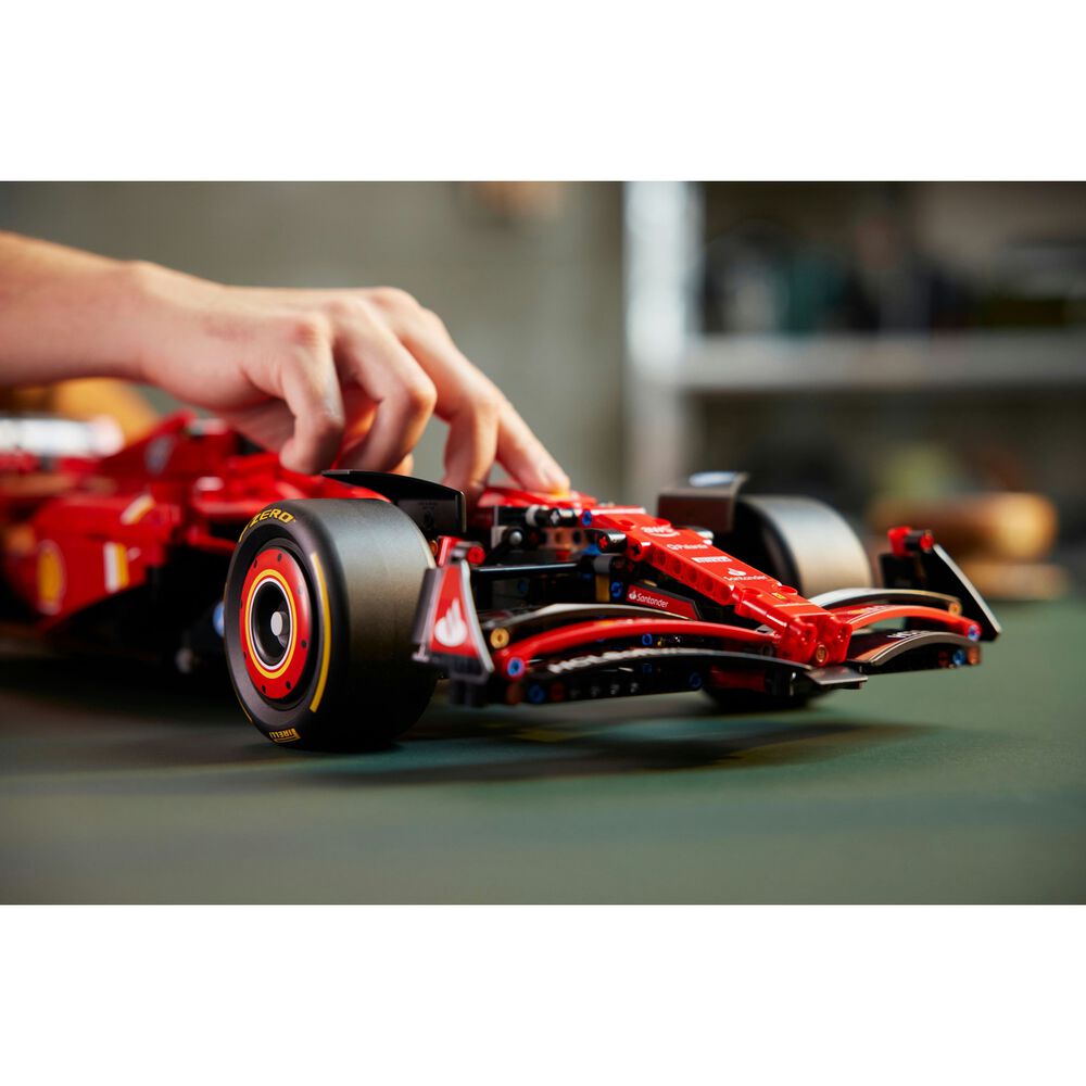 Monoposto F1Ferrari SF-24, image number 21
