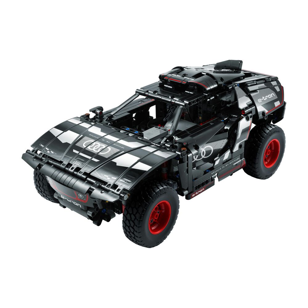 AUDI RS Q E-TRON, image number 1