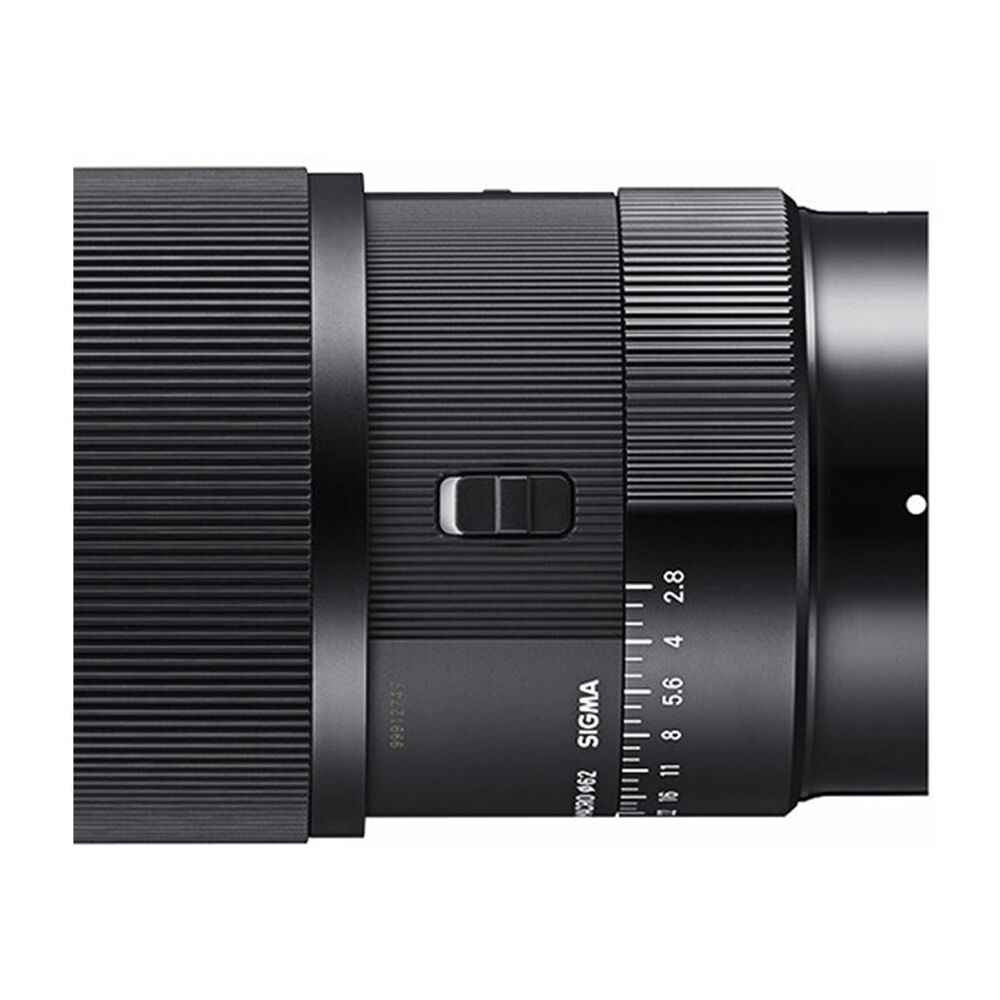 105/2.8(A)DNMACRO L-MOUNT, image number 1