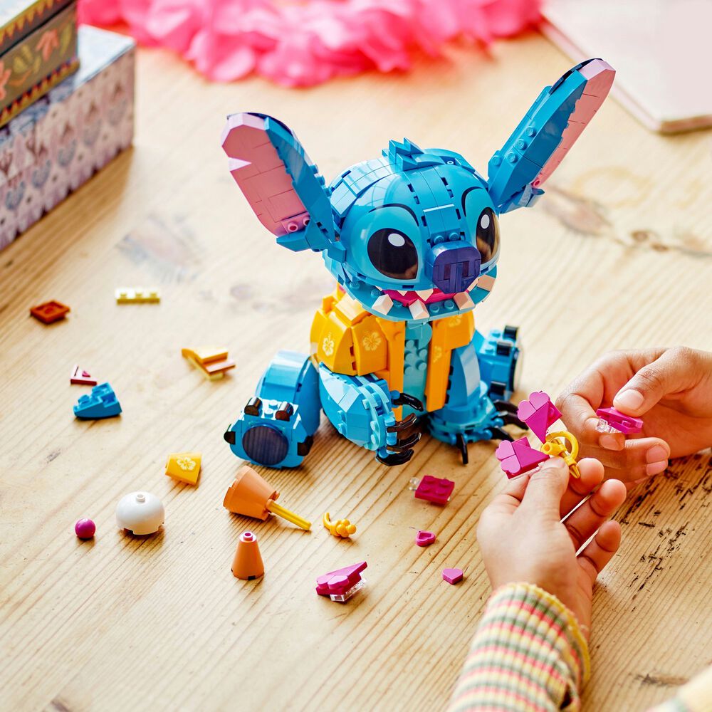 Stitch, image number 2