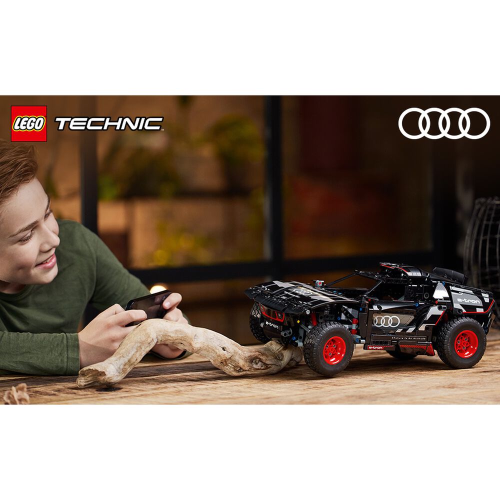 AUDI RS Q E-TRON, image number 9