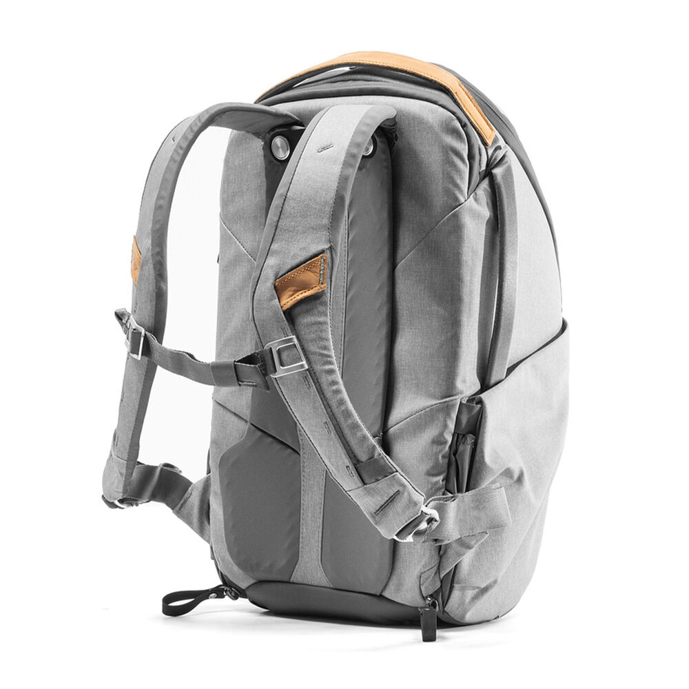 Everyday Backpack 20L Zip, image number 3