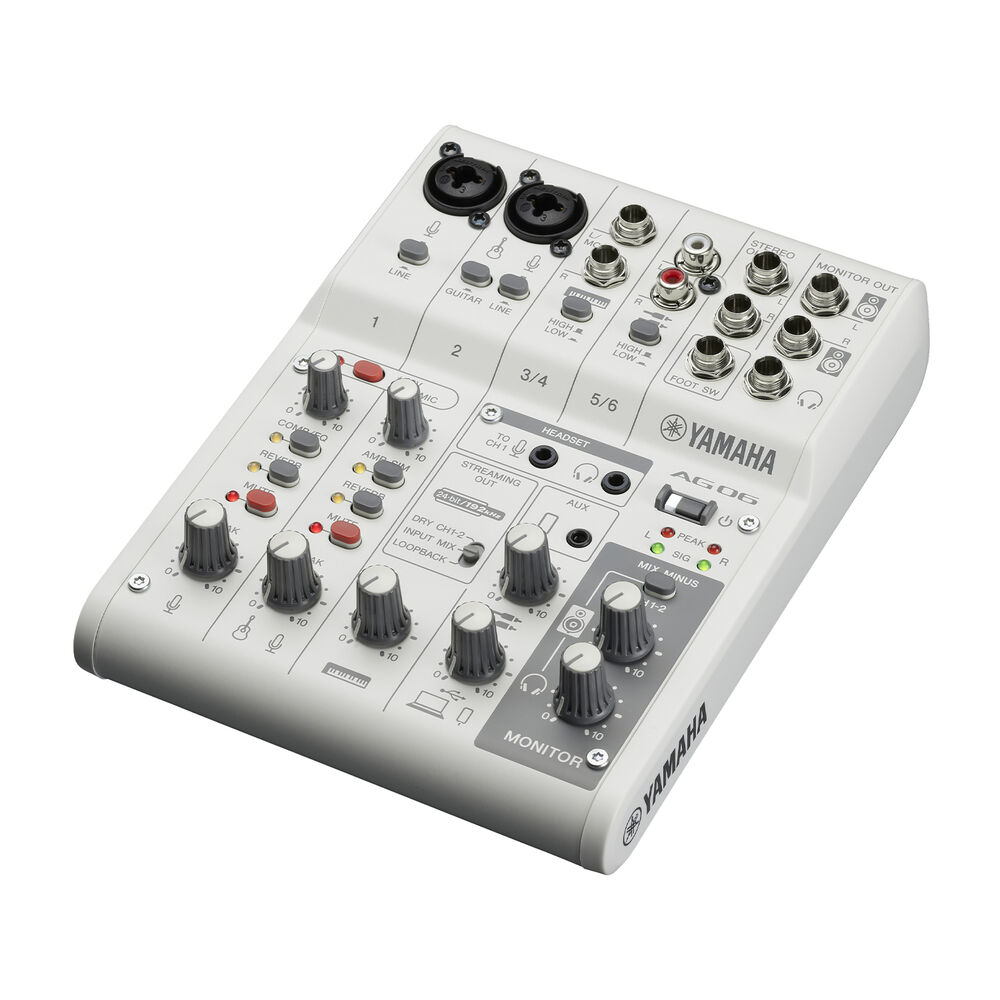 AG06MK2W, image number 1