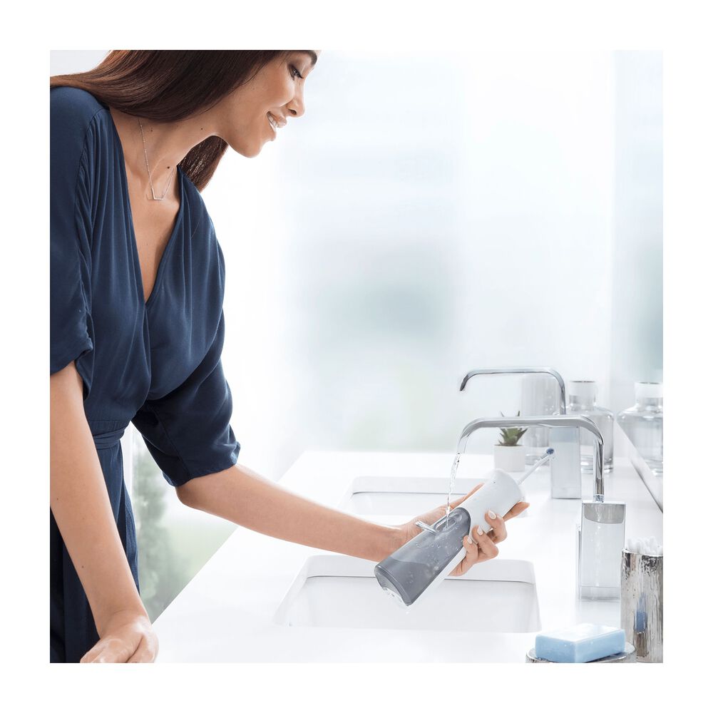 Aquacare Oxyjet, image number 2