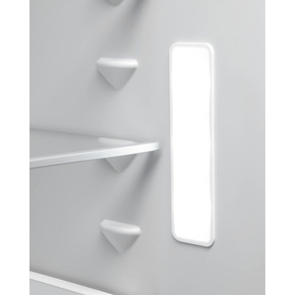 FRIGORIFERO DA INCASSO ELECTROLUX LNG7TE75S, Capacit&agrave; netta totale 376 l, Rumorosit&agrave;: 35 dB(A), 4 ripiani, Dimensioni: L 69,6 cm A 188,4 cm P 54,9 cm, Bianco, Classe E - PRMG GRADING ROBN - 10%, image number 3