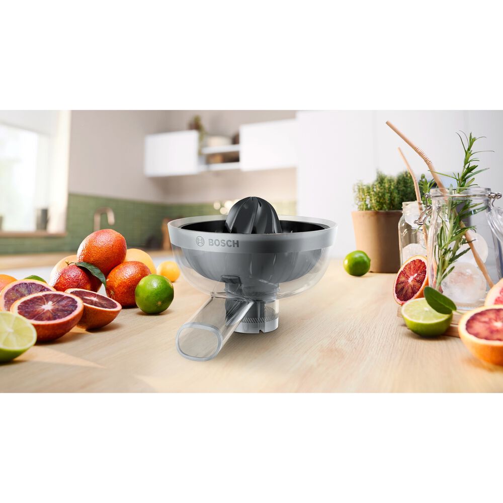 Tritacarne BOSCH MFWS450B, MultiPower, 1900 W, Esclusiva Manopola di Comando per Velocit&agrave;, Materiali di Lunga Durata, Cavi Riponibili nell'apposito Spazio, Tanti Accessori Inclusi tra cui Ciotola, Pestello, Spremiagrumi e Puntale per Insaccati, Nero - PRMG GRADING OOCN - 15%, image number 11