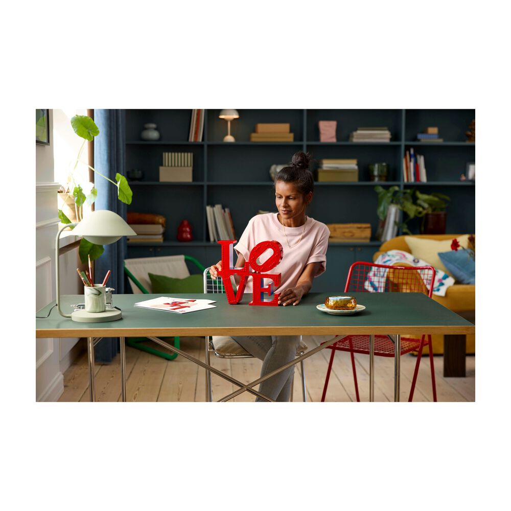 LOVE, image number 2