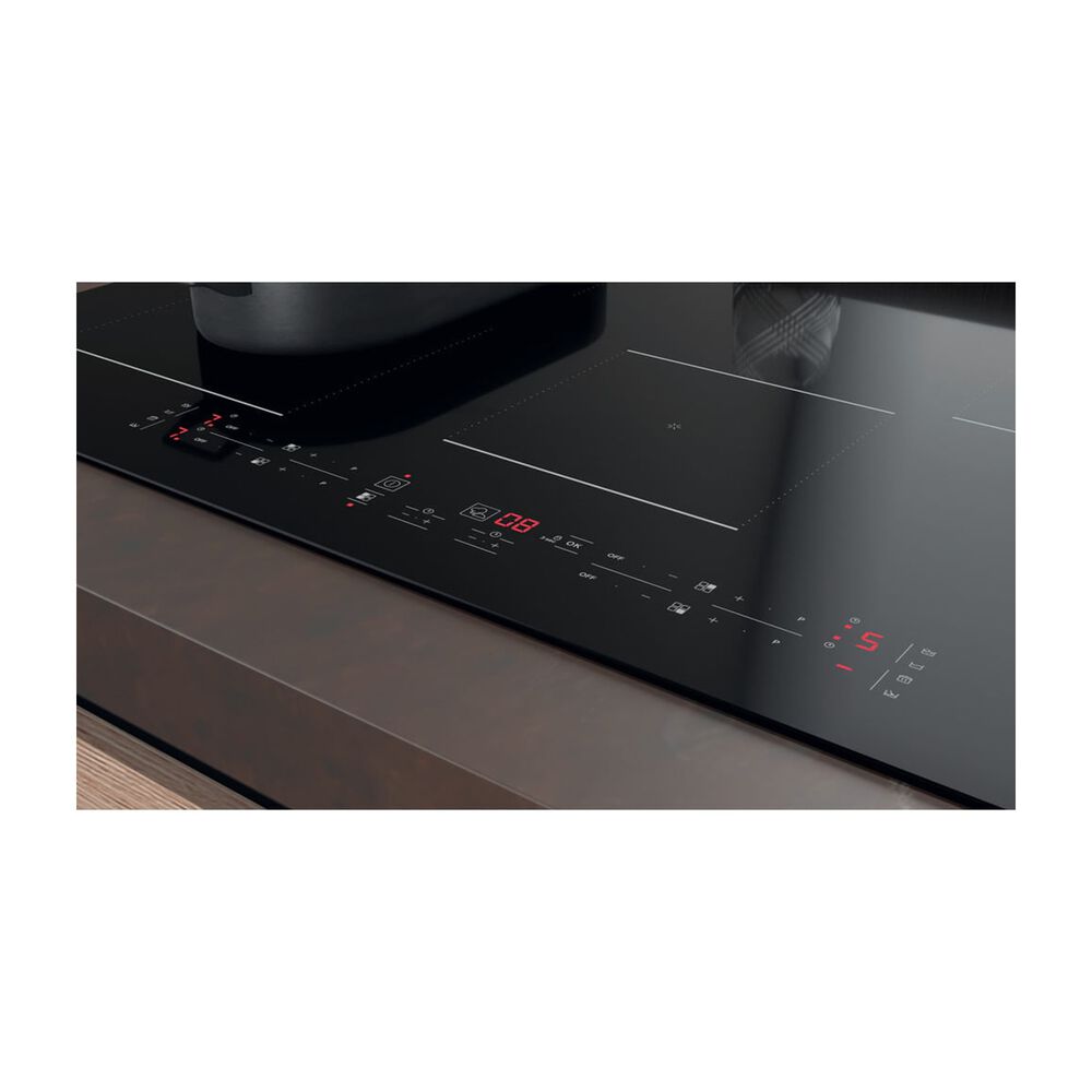  PIANO COTTURA HOTPOINT HB 0577B NE, zone cottura 4, image number 2