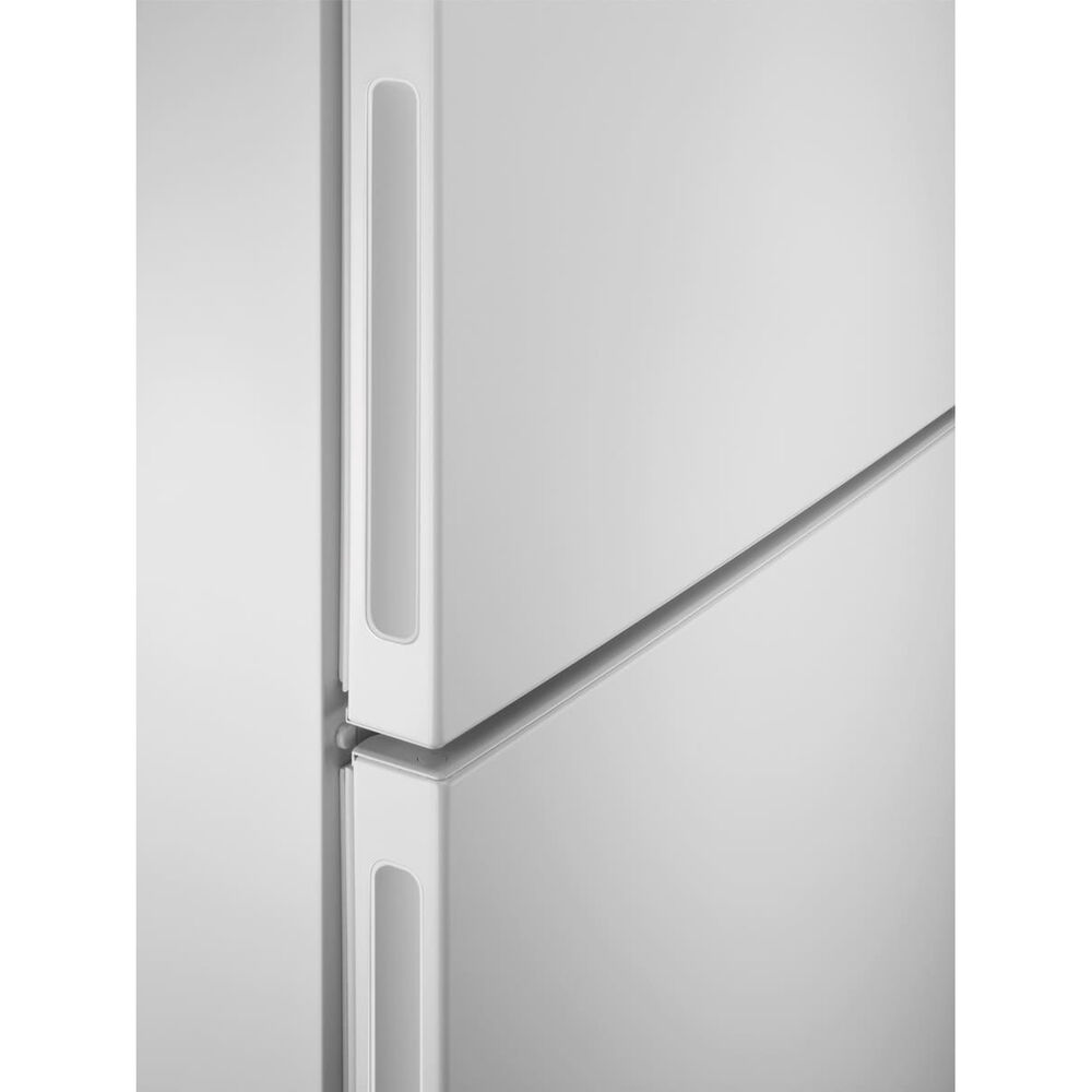 LTB1AE24W0, image number 2
