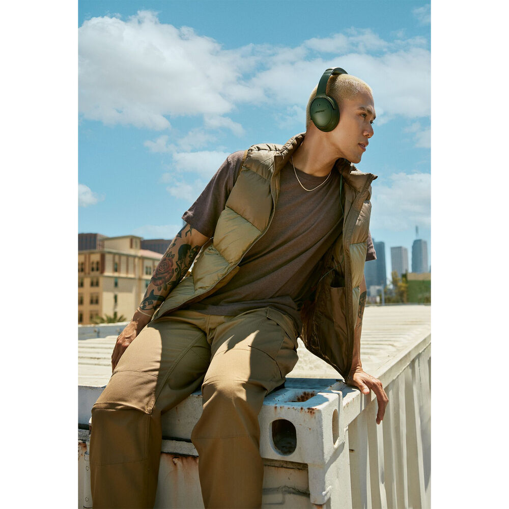 QC Headphones, image number 5