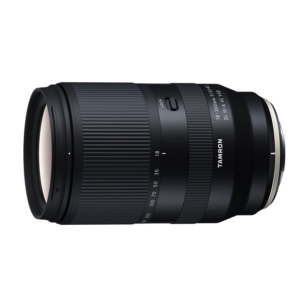 18-300mm F/3.5-6.3 Fuji, image number 0