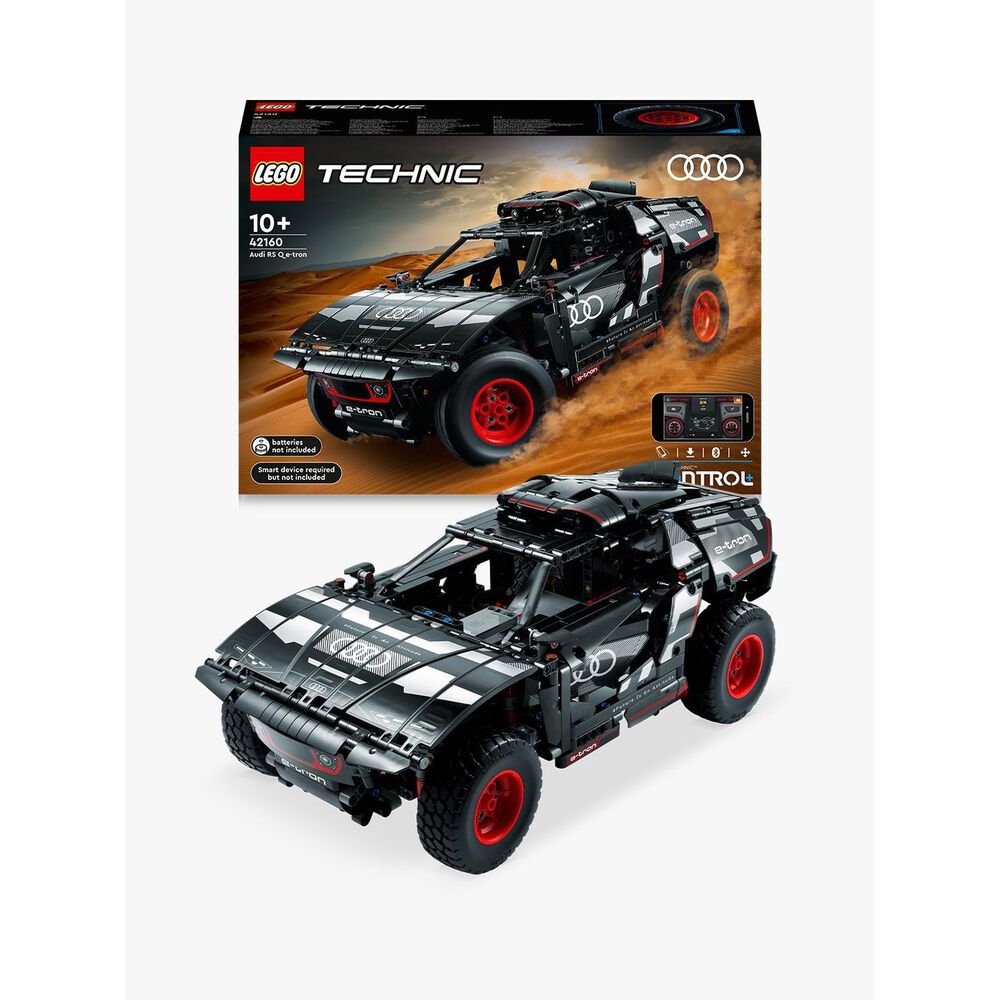 AUDI RS Q E-TRON, image number 0