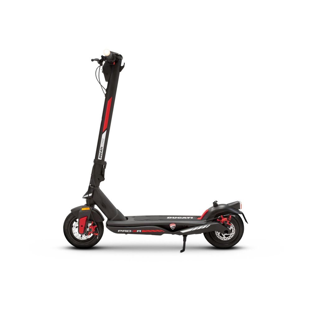 E-Scooter Pro-III R, image number 1